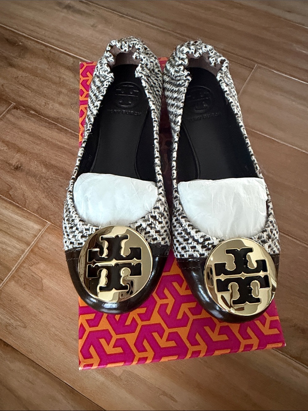 Tory Burch Serena 2 Glimmer Tweed Ballet Flats  size 6